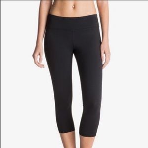 Roxy Breathless Cropped Capri Leggings